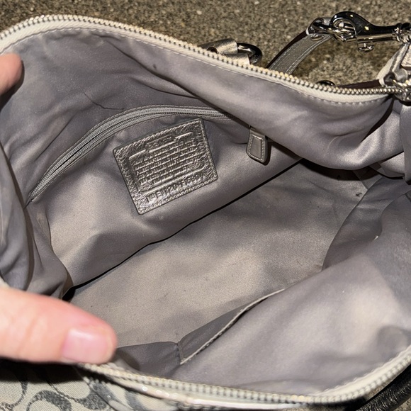 Coach signature silver sparkle - Picture 3 of 8